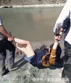 |搞笑GIF趣图: 小伙子!老夫来教你!什么叫做锻炼