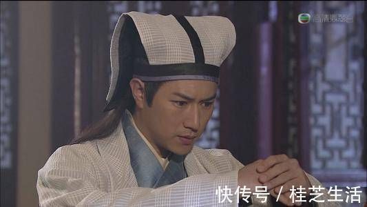 春秋@才女出对联招婿,上联冬夜灯前,夏侯氏读春秋传;下联堪称绝配