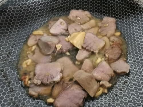 给老公做了此下酒菜，鲜香美味，越吃越想吃