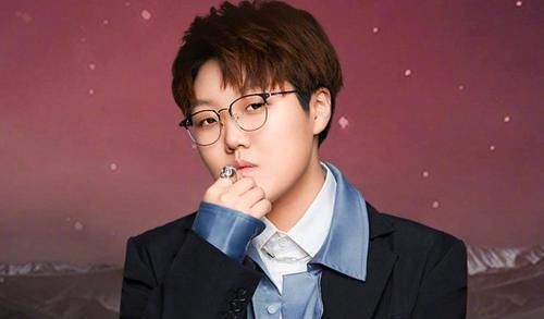 谭轩辕|《好声音》中秋晚会歌单公布，学员中只有王靖雯是独唱，何意？