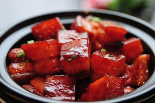 这才是红烧肉的正确做法,色泽红亮,软糯不油腻,太馋人了