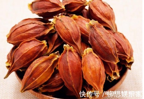 失眠|晚上易失眠多梦用此物泡水,睡前来一杯,告别失眠,远离黑眼圈