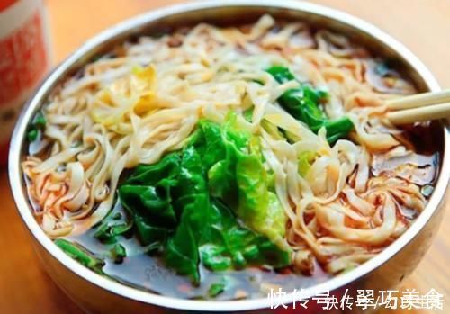 做手擀面,懂得“加3样”,面条爽滑劲道煮不断,比买的好吃