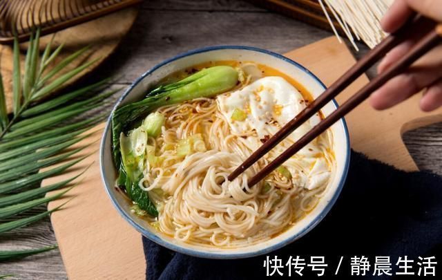 胃酸|如何养胃?专家的答案:少吃2果,多吃1物,多做2事,胃或变强壮