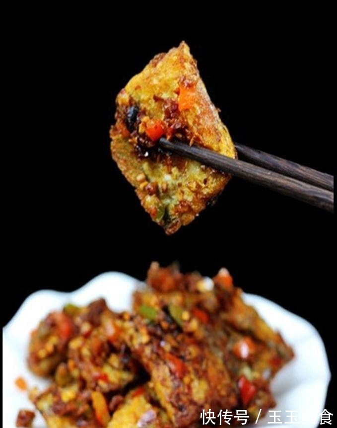 渣渣|带鱼别总红烧,换个方法,香得连蒜末渣渣都光光了,太值得一做了