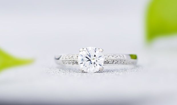 怎样挑选求婚钻戒?学会这些技巧新手也不惊慌