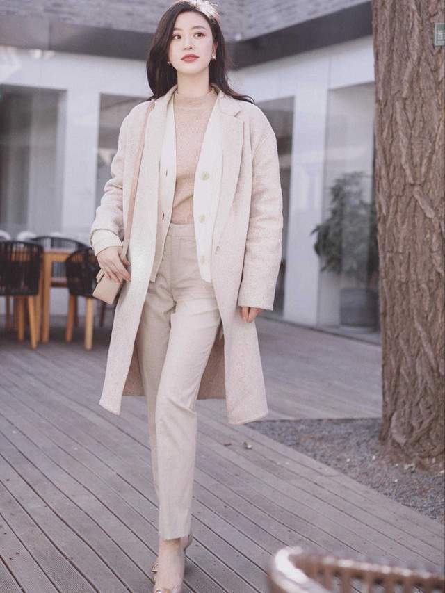 九分裤|秋天,针织衫怎么穿才是正解?学会几个搭配公式,提升气质又好看