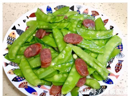 孩子|孩子总是便秘每天肚子都鼓鼓的,多吃鲜香菜,排毒润肠防便秘