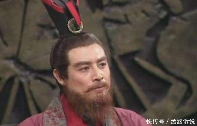 关羽|三国战场：身高2米的关羽，被一位矮个子武将追着打