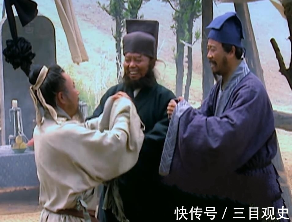 殉葬#吴用花荣李逵为宋江殉葬过程有猫腻:一个是真不想死,两个不想活