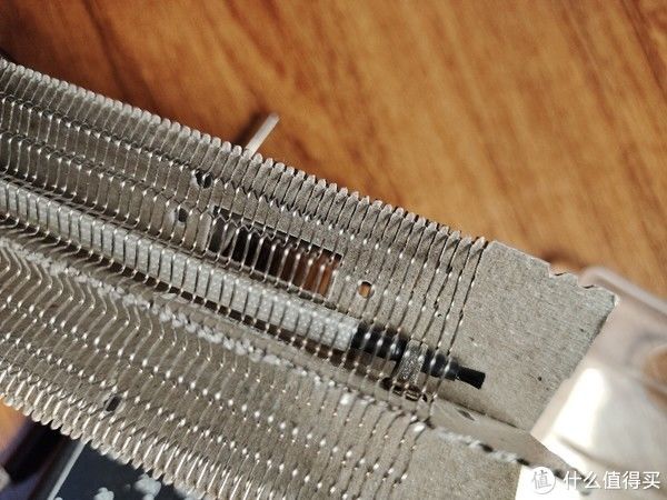 吹风机|坏了就买新的？不可能的。飞科电吹风修理重生