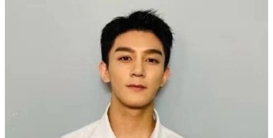 藝人拒絕《超新星運(yùn)動會》,理由竟是摔斷腿,網(wǎng)友調(diào)侃戀愛運(yùn)動會