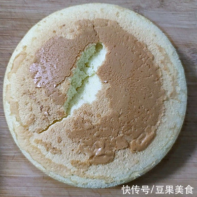 电饭锅蛋糕|电饭锅蛋糕这样做，口感味道一级棒