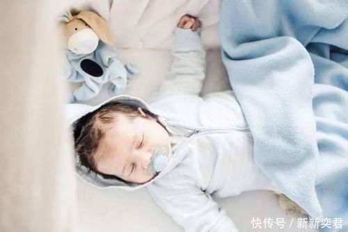睡眠|宝宝睡20分钟就醒,你还下意识“接觉”?接觉的前提你知道吗?