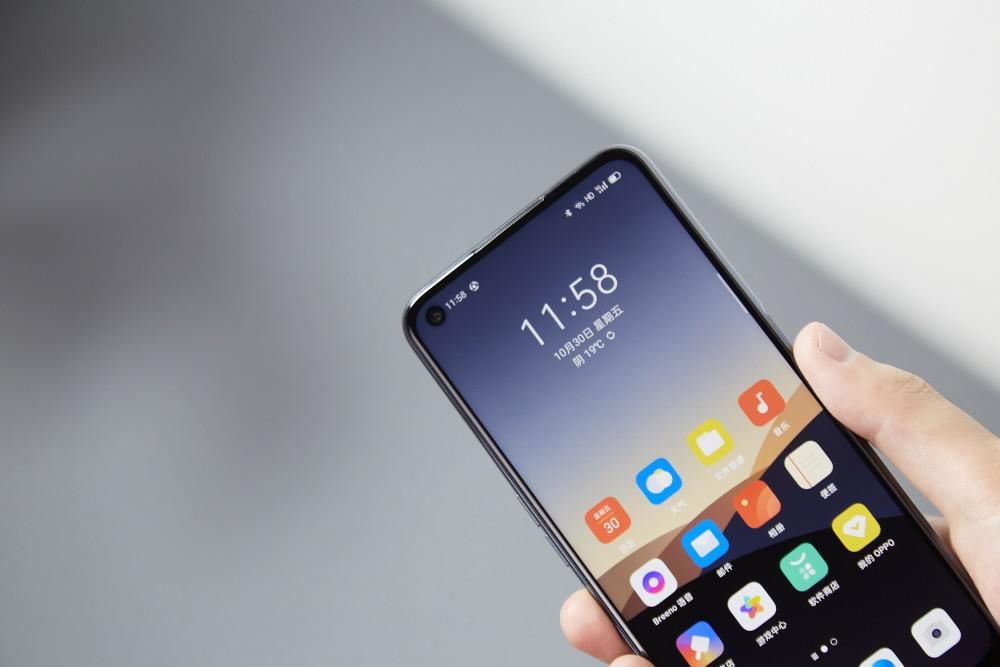 线下|没想到现在还有很多人去线下营业厅购买手机