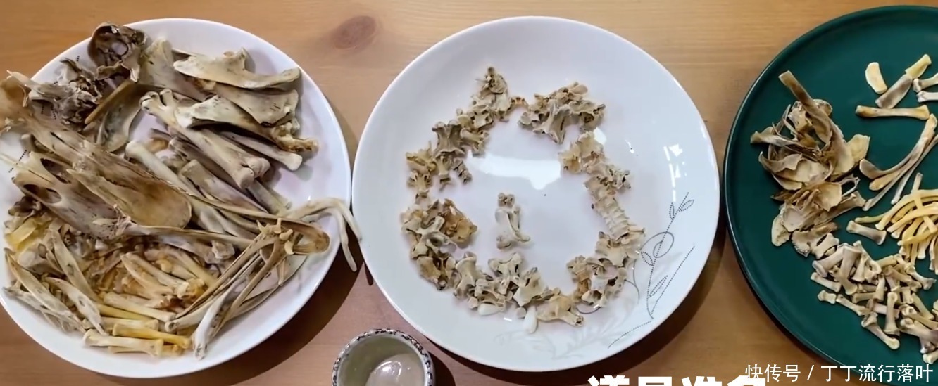 大神和菜鸟|手工大神啃完鸡鸭不要扔,裹上保鲜膜,钢铁直男馋哭了