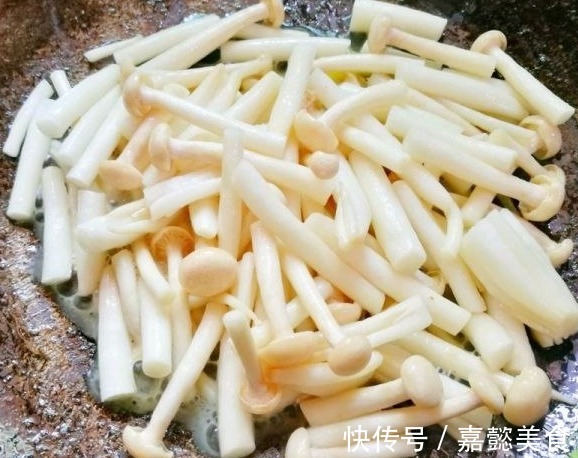 夏季|七月少吃肉，多喝这碗汤，比羊肉汤还鲜，营养滋补又刮油！