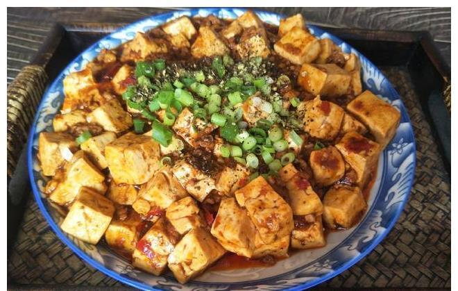 下饭|豆腐这样做真好吃，香辣下饭，爽口入味，赛过麻婆豆腐