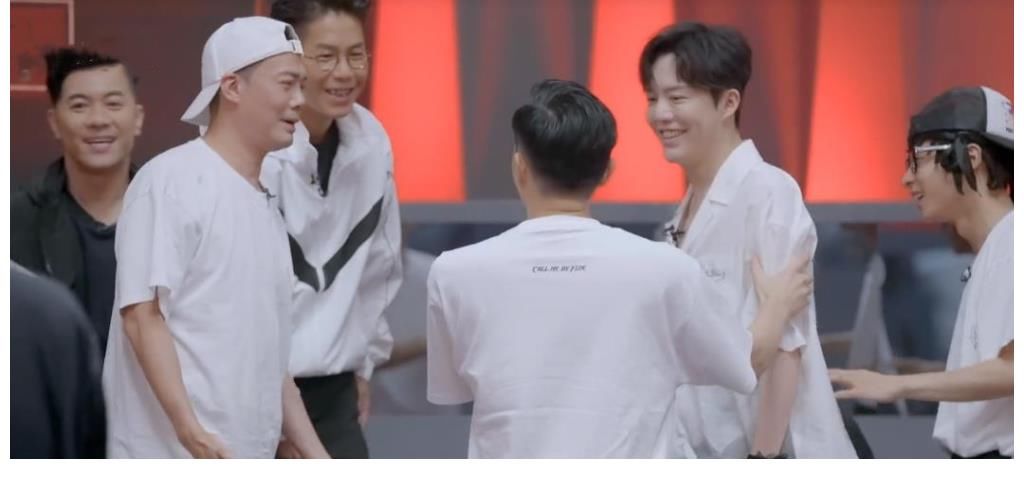 赵文卓|看了哥哥们分组后的练习，李云迪三公被淘汰不冤