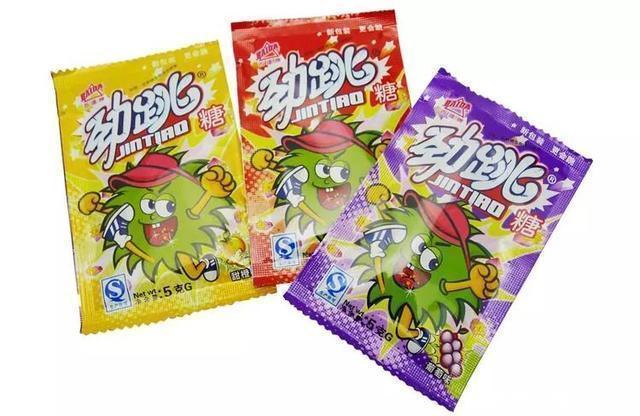 零食|学校小卖部都拆了又建,这些零食包装却20年不变,你还记得多少?