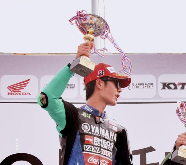 蔡徐坤|金星吹捧蔡徐坤吐槽王一博,粉丝骂战升级,蔡徐坤粉丝揭短不留情