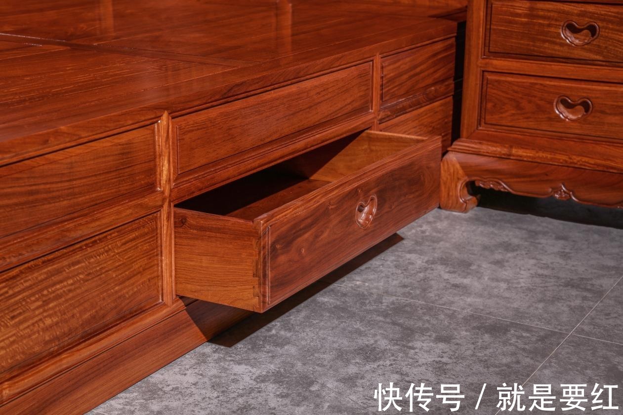 潮流|红木家具:传统经典引领时尚潮流,讲好中国故事,彰显文化自信