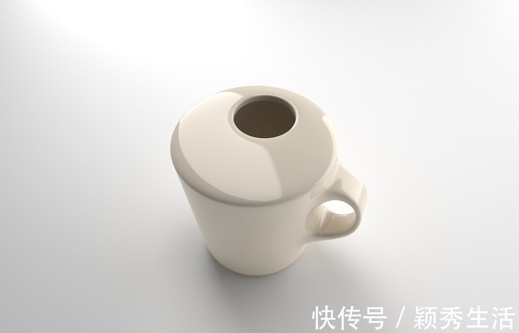 rin这位设计师做出了真正的“无用设计”，网友：每一个设计都要被骂