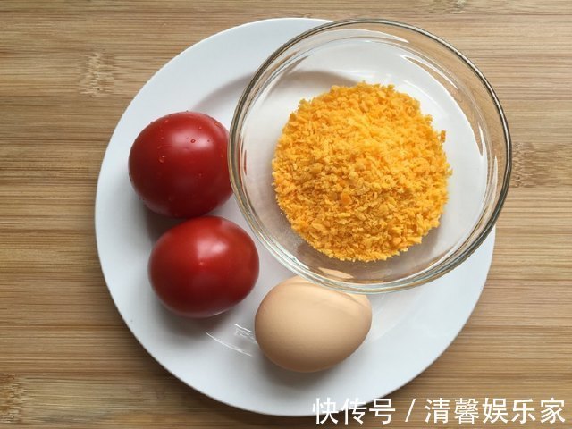 好吃|西红柿换个花样做，别提多好吃，10分钟搞定，一上桌就被抢光
