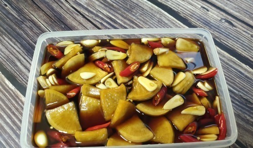 做法|五星级大酒店秘制腌萝卜做法，38元一份，酸甜微辣嘎嘣脆，学着做