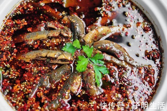 泥鳅|中老年人注意:虾壳、骨头汤不补钙,想补钙多吃这6种食物