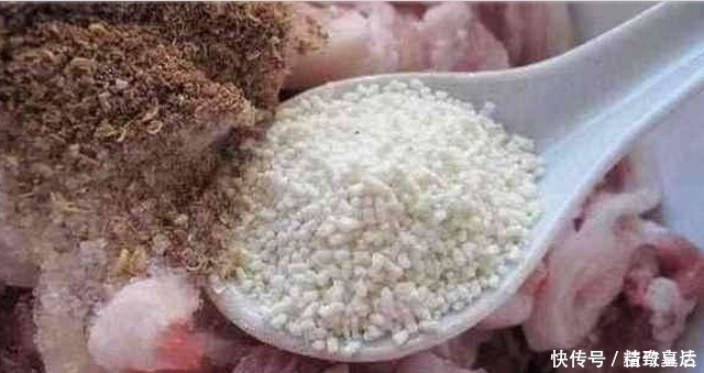 一斤五花肉10个鸡蛋，这样做出来酥香可口，肥而不腻，做法简单！