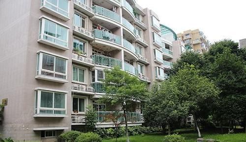 楼层|离职售楼小姐透露：有钱人买房都不买这5个楼层，聪明人一眼就懂