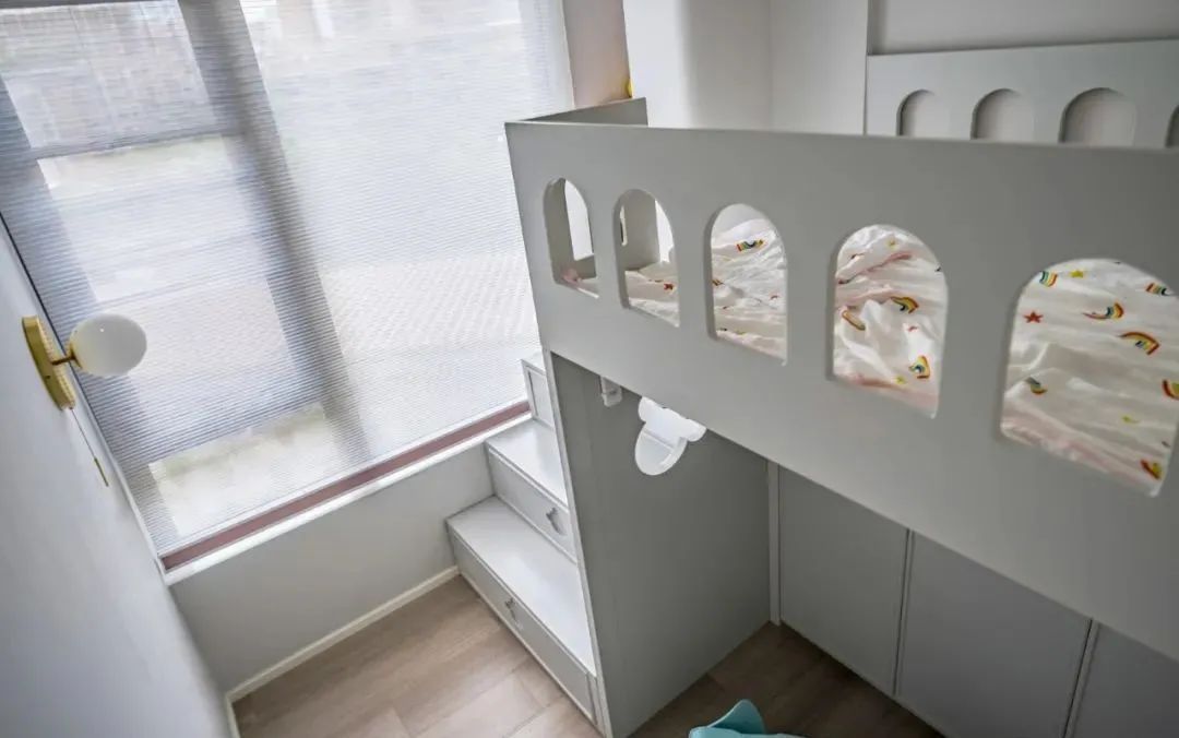 收纳|案例分享▏102㎡精致温馨三居,简约实用又富有小资情调的家