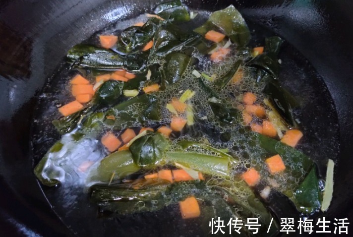 胡萝卜|夏天多喝汤水,喝起来非常的鲜,简单易做,清爽可口
