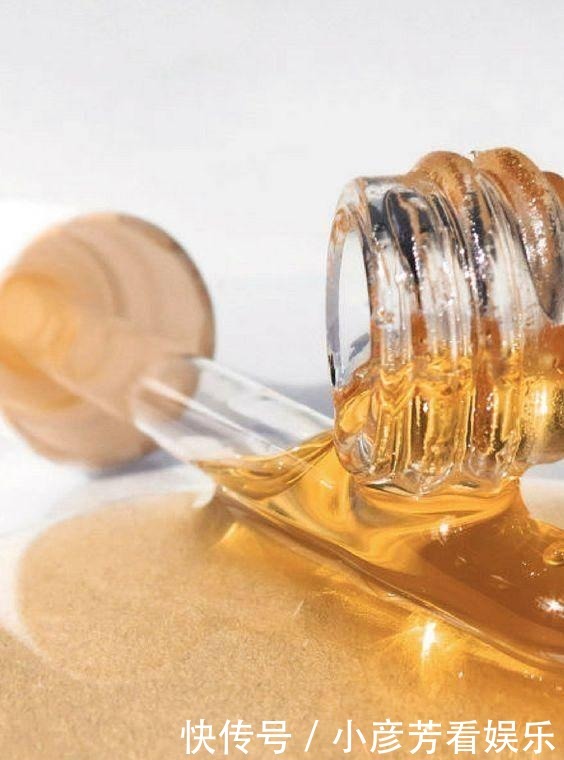 快速提高皮肤滑嫩饱满度,以油养肤绝对可