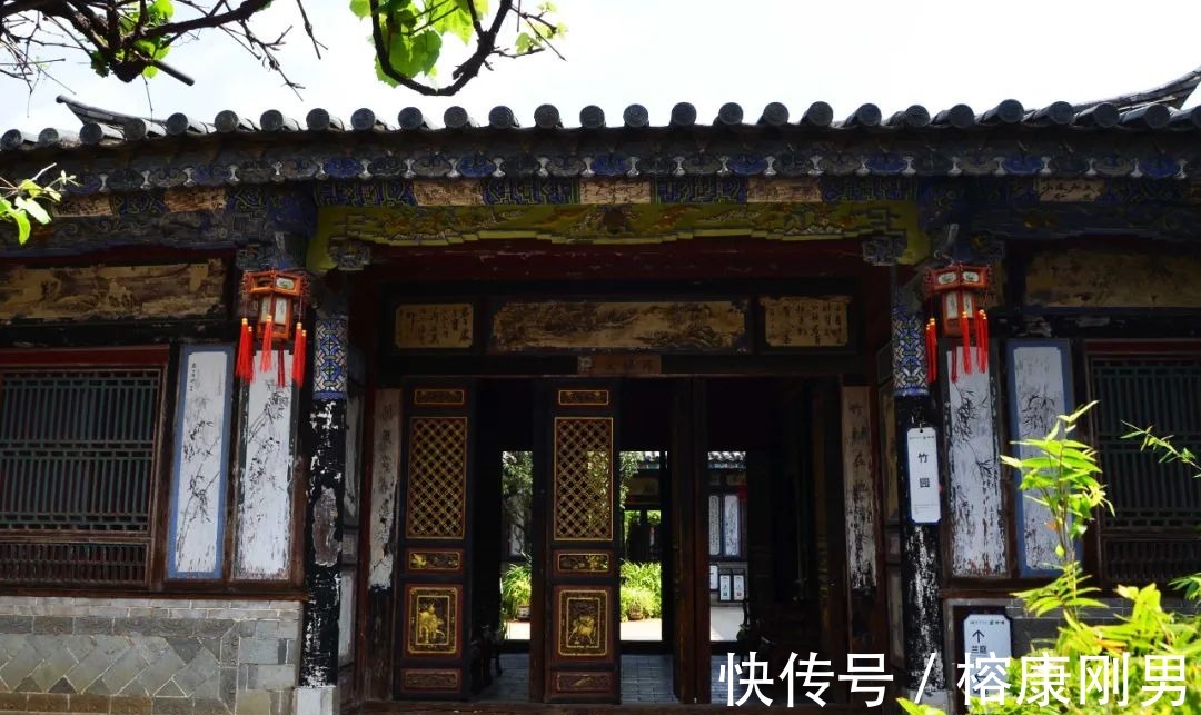 富甲|云南“民间故宫”，占地2万平方214间房，祖上曾开矿富甲一方