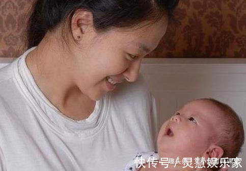 宝妈|女婴出生对着妈妈笑,却被婆婆打了一巴掌,医生竟夸赞打得好