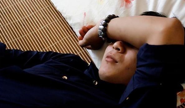 不良习惯|男性想身体衰老得慢一些,此3种行为要少做,第1个多数人还在做