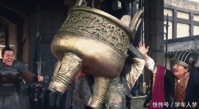 砸死|盘点4位皇帝的奇葩死法一个掉粪坑，两个被砸死，还有一个