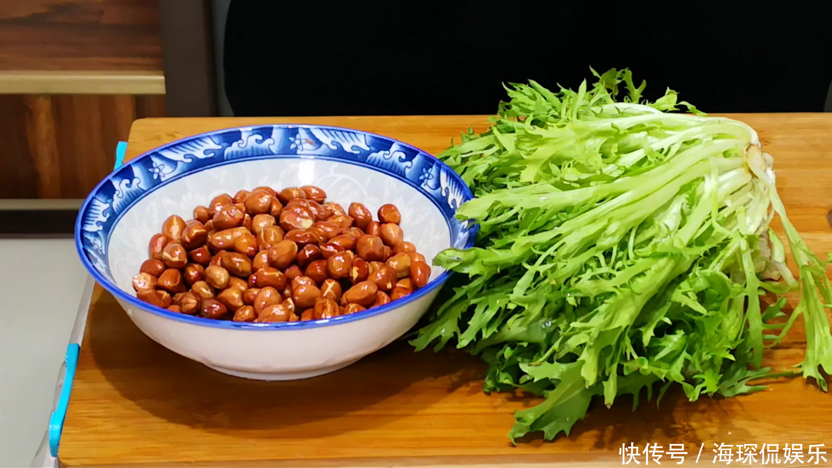 花生米炒|天热最馋此道菜,鲜香又下饭,简单又营养,多吃还不长胖,太香了
