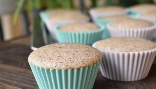 花10分钟给父母做这早餐，香甜松软有弹性，比蛋糕面包简单又好吃