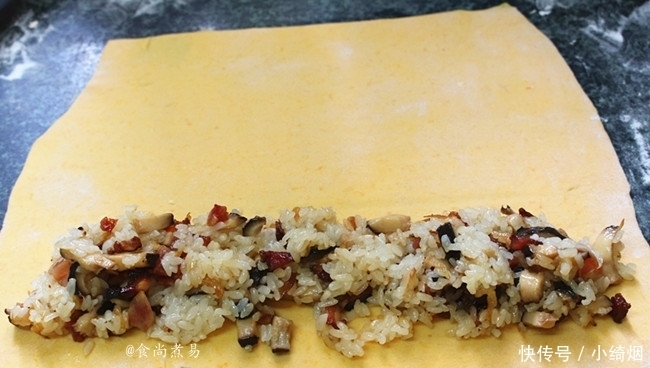 面食|不会捏包子可以试试此款面食,馅料丰富很营养,越嚼越香吃不腻