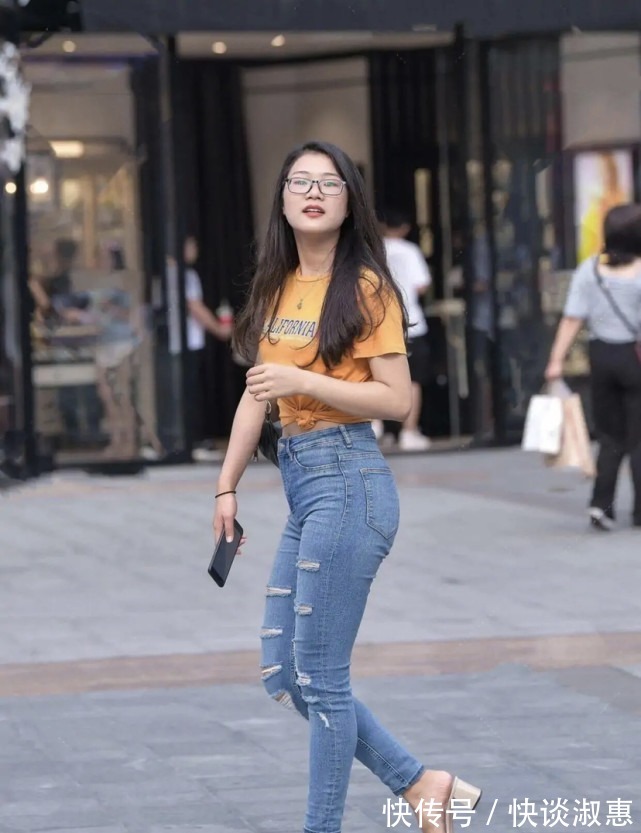 身影|夏季穿搭不重样,多几款“短裤”的身影,这样穿越来越有魄力