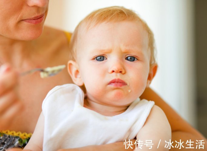 生物钟|小孩嘴里有异味,其实来源不是口腔而是胃,证明孩子脾虚积食了