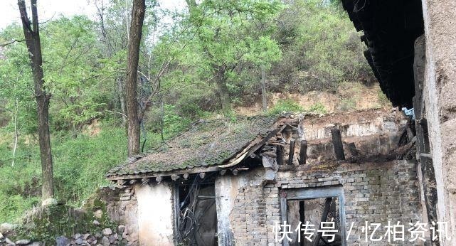 两门|俗话说“两门相对,必有一退”,那么哪家退呢?强弱该如何判断?