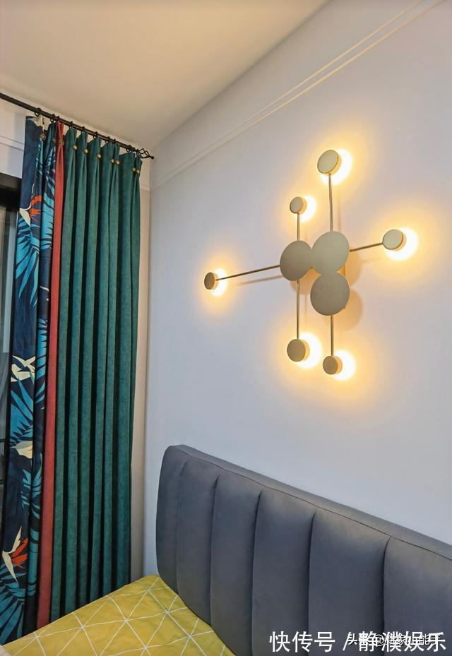 床头|越来越流行不做电视墙，学她家装修，入住三个月生活幸福美满