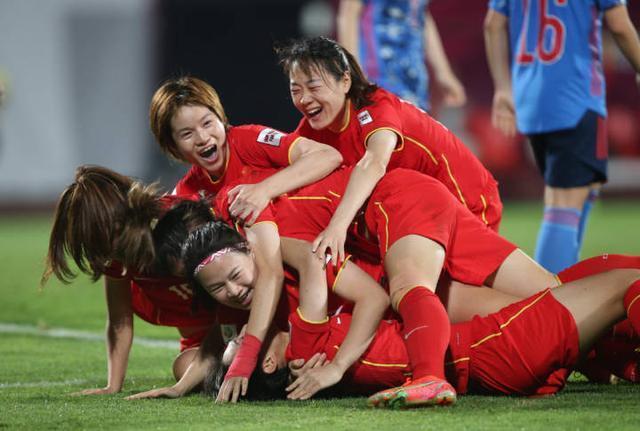 中国女足|女足接近国字号首冠！但差别对待不可逆，国足留下的奖金恐不调整