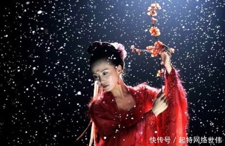 惊心|《步步惊心》若曦选择了四阿哥，为何最后离开皇宫嫁于十四