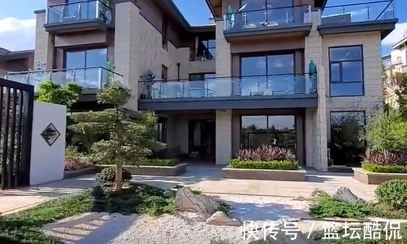 李霄鹏|国足核心花60万雇家政,保姆谈辞职原因,“脚臭”的让人受不了