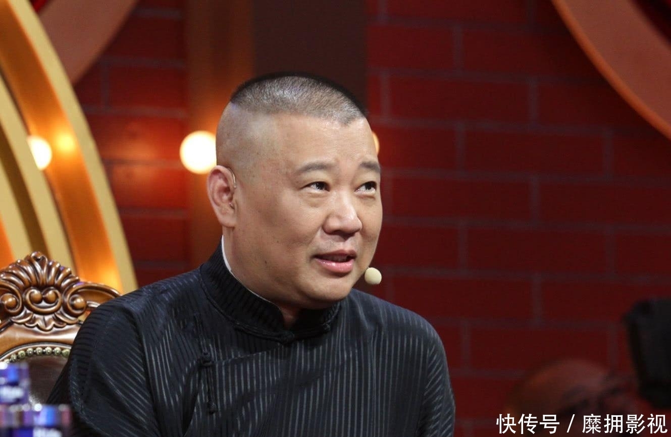 相声和喜剧演员台上那么欢乐,在台下也是如此?观众一厢情愿而已